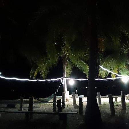Sebangkat Island Tun Sakaran Marine Park Apartment Semporna Exterior foto